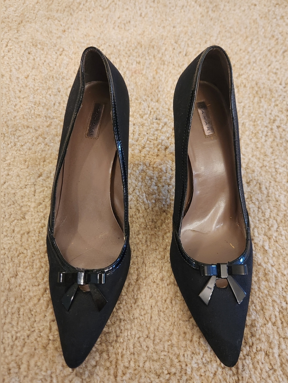 Tahari Alexa Stilletto Black Pumps Shoes Heels Size 10 3.5" Heel
